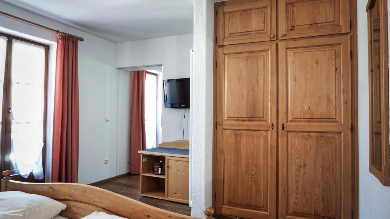 Hotel Landhaus Feldmeier ***S Oberammergau Dış mekan fotoğraf